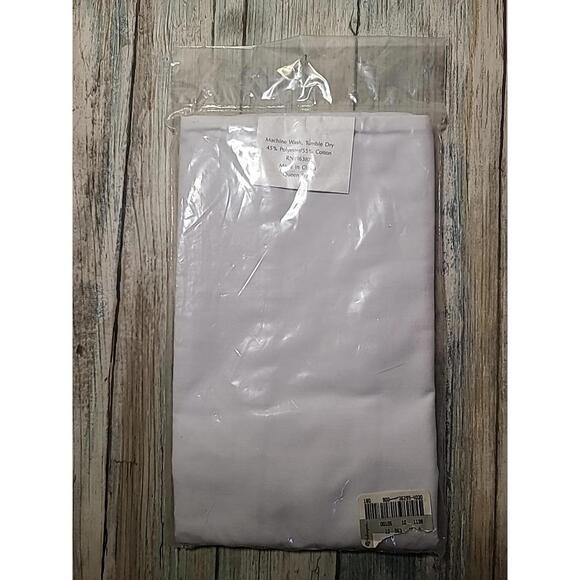 1 Regency By Globe Zippered Pillow Cover Queen New In Package Hidden Zipper - Picture 2 of 5